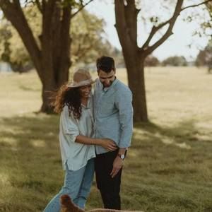 Meet your Posher, Claudia